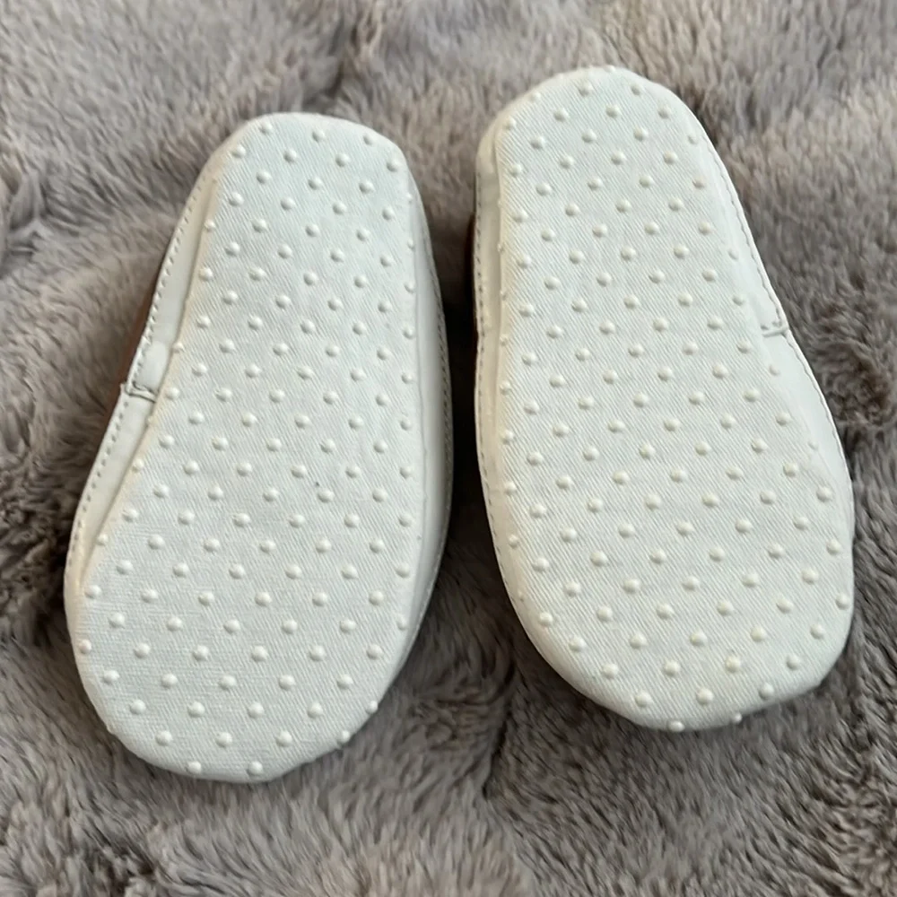 NWOT Baby Moccasins